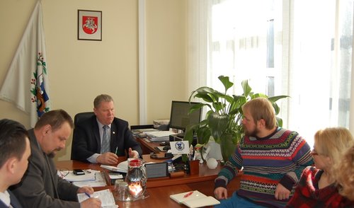 Vyko susitikimas su festivalio „Velnio akmuo“ organizatoriais