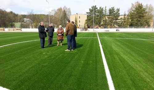 J. Biliūno gimnazijos stadione – rekonstrukcijos darbų įkarštis