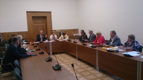 Susisiekimo ministerijoje tartasi dėl VšĮ „Aukštaitijos siaurasis geležinkelis“