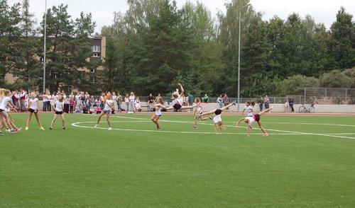 Kviečia sportuoti Jono Biliūno gimnazijos stadione 