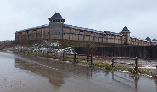 Semtis medinių pilių statymo patirties – į Ukrainą 