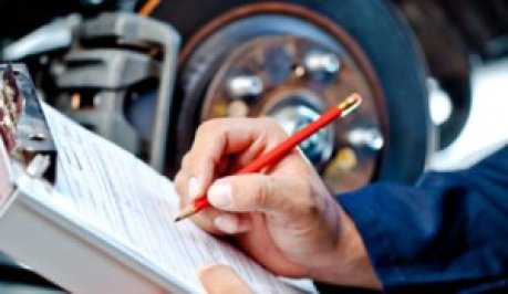 Traktorių, savaeigių mašinų, žemės ūkio mašinų ir jų priekabų savininkų dėmesiui