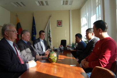 Anykščių rajono savivaldybėje – medikų iš Kazachstano delegacija  