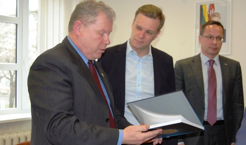 Gabrielius Landsbergis merą kvietė teikti siūlymus dėl teisės aktų keitimo