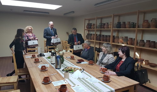 Žurnalistų pusryčiuose – sveikinimai ir artėjančios šventės „Bėk bėk, žirgeli!“ pristatymas