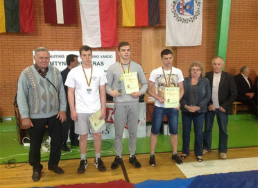 Anykščiuose surengtas tradicinis V. Žmogino imtynių turnyras