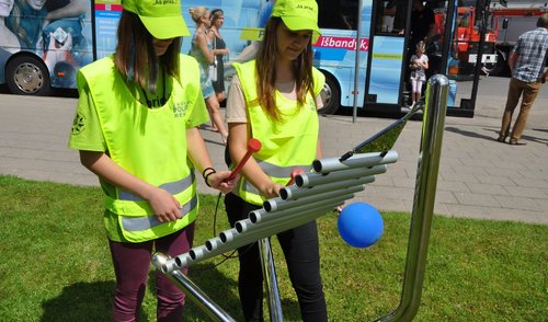 Muzika po atviru dangumi – visiems, visur ir visada