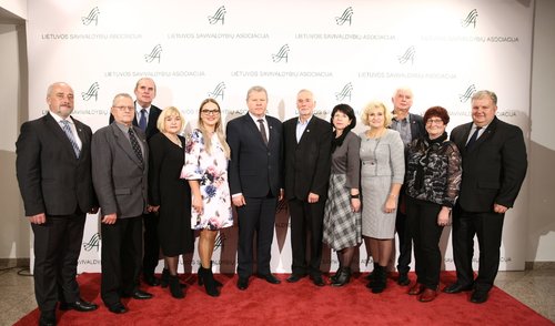 Pasižymėjusioms Lietuvos savivaldybėms įteikti „Auksinės krivūlės“ apdovanojimai