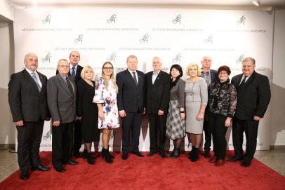 Pasižymėjusioms Lietuvos savivaldybėms įteikti „Auksinės krivūlės“ apdovanojimai