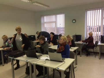Prasidėjo kompiuterinio raštingumo kursai
