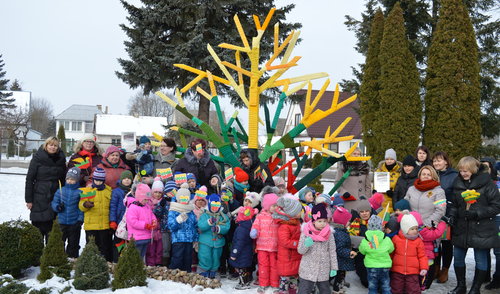 Lietuvai skyrė ,,Stilizuotą tautinį medį“