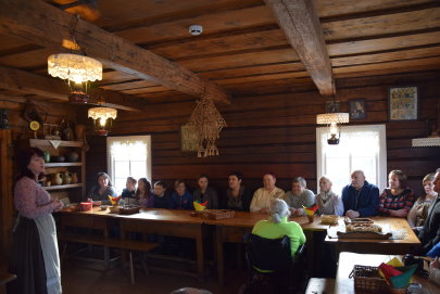 100 metų iš kartos į kartą – iš širdies į širdį