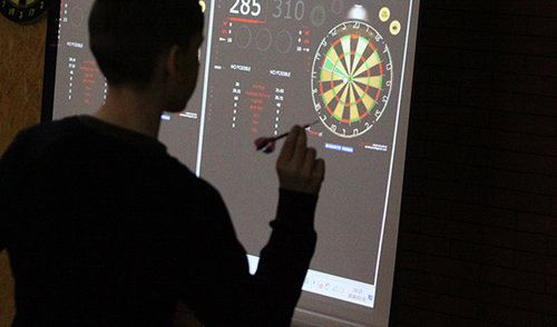 Moksleivių smiginio varžybose triumfavo A.Vienuolio ir J.Biliūno gimnazijų atstovai 