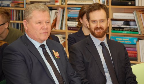 Anykščiuose lankėsi JAV ambasados Lietuvoje Politikos ir ekonomikos skyriaus vadovas