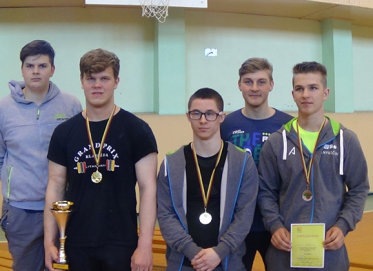 Anykščių sunkiaatlečiai Šilutėje iškovojo medalius