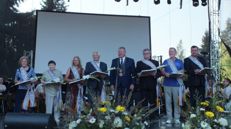 Anykščių miesto šventės atidaryme pagerbti šimtmečio anykštėnai