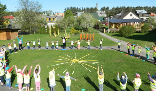 PRADINIŲ KLASIŲ MOKYTOJAI TURĖS GALIMYBĘ MODERNIZUOTI GAMTOS MOKSLŲ UGDYMO PROCESĄ