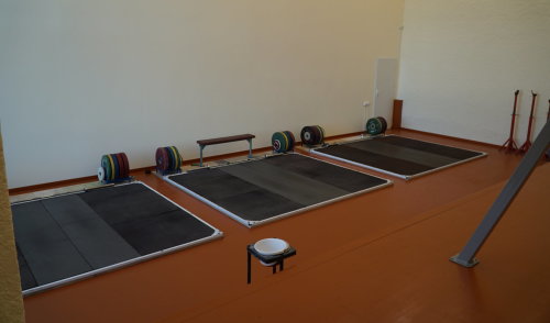 Duris atvėrė nauja sunkiaatlečiams skirta sporto salė