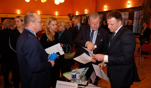  Lietuvos Respublikos finansų ministerijoje vyko Lietuvos savivaldybių merų diskusija dėl 2019 m....