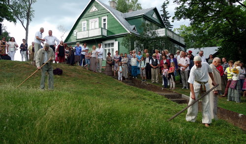 Antaninių šienas – Kūčių stalui