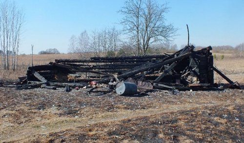 Ugniagesiai įspėja: padegta žolė plinta žaibiškai