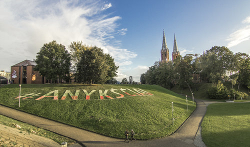 Kuo dabar užpildysime krantinės užrašą „Anykščiai“? Siūlykite!
