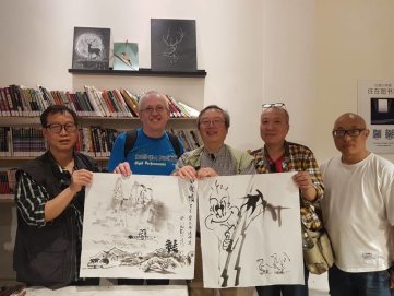 Anykščių menininkai tęsia viešnagę Kinijoje