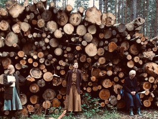 Dzūkišką tarmę išsaugojusios aktorės Neringa Varnelytė ir Vitalija Mockevičiūtė nesigėdija savo...