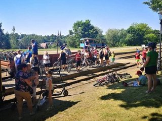 Siaurukas kviečia dviračiais keliauti į vasaros sezono atidarymą Anykščiuose!