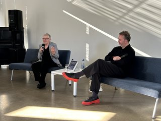 Viktorija Daujotytė pristatė autobiografinę knygą „Kai rašai, nebijai“