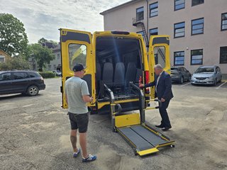 ANYKŠČIŲ RAJONO SAVIVALDYBĖS TRANSPORTO PARKĄ PAPILDĖ NAUJAS ELEKTRINIS AUTOBUSAS