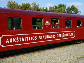 VšĮ „Aukštaitijos siaurasis geležinkelis“ atnaujina vagonus