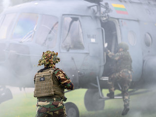 Anykščiuose surengtos Utenos apskrities šaulių vertinamosios pratybos „Saugūs Anykščiai ’25“