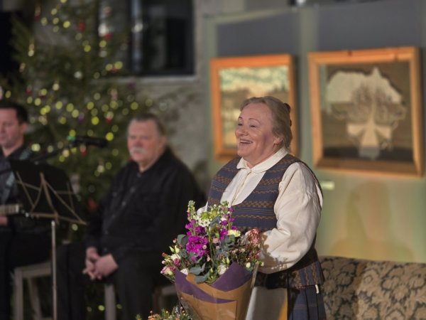UŽ TAUTODAILĘ IR ETNINĖS KULTŪROS PUOSELĖJIMĄ – TERESĖS MIKELIŪNAITĖS KULTŪROS PREMIJA SKAIDREI...