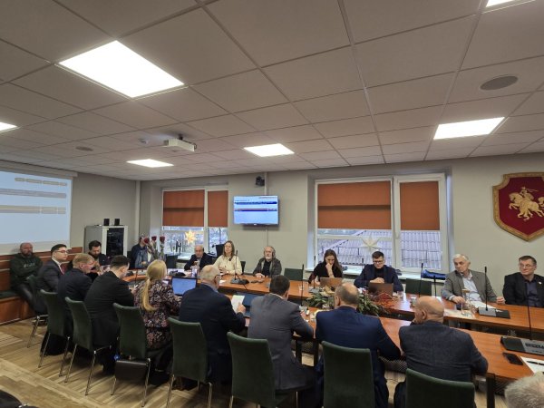 Įvyko 42-asis Anykščių rajono savivaldybės tarybos posėdis