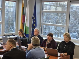 ĮVYKO 43-ASIS ANYKŠČIŲ RAJONO SAVIVALDYBĖS TARYBOS POSĖDIS: PRITARTA VISIEMS 16 DARBOTVARKĖS...