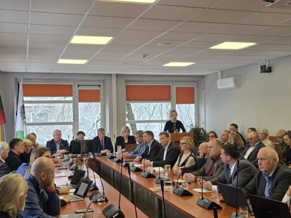 Įvyko 44-asis Anykščių rajono savivaldybės tarybos posėdis