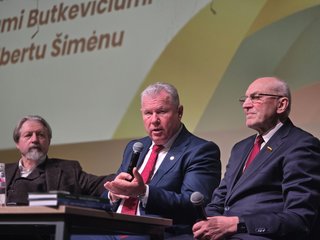 Laisvės dvasia Anykščiuose: susitikimas su signatarais