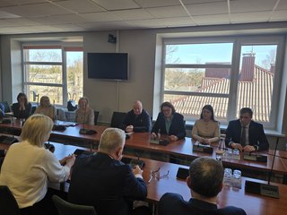 Sveikatos apsaugos ministrės vizitas Anykščiuose: nuo džiuginančių pavyzdžių iki sisteminių...