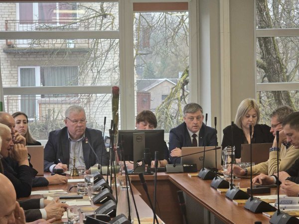 Įvyko 46-asis Anykščių rajono savivaldybės tarybos posėdis: patvirtintos įstaigų ataskaitos ir...