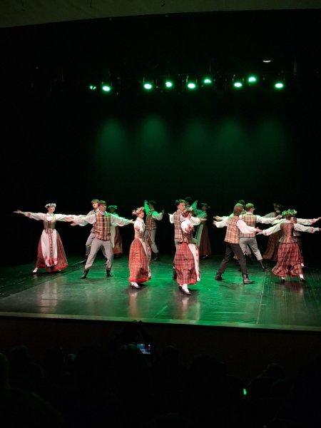 Anykščiuose nuvilnijo moksleivių šokio festivalis „Pavasaris šokio ritmu“
